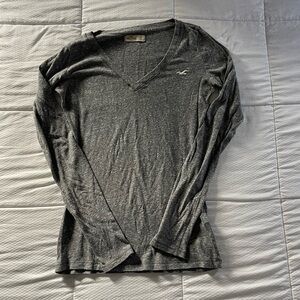 Hollister Gray Long Sleeve Tee